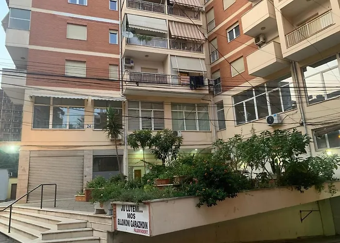 E&b Cosy 7 Centre * Tirana